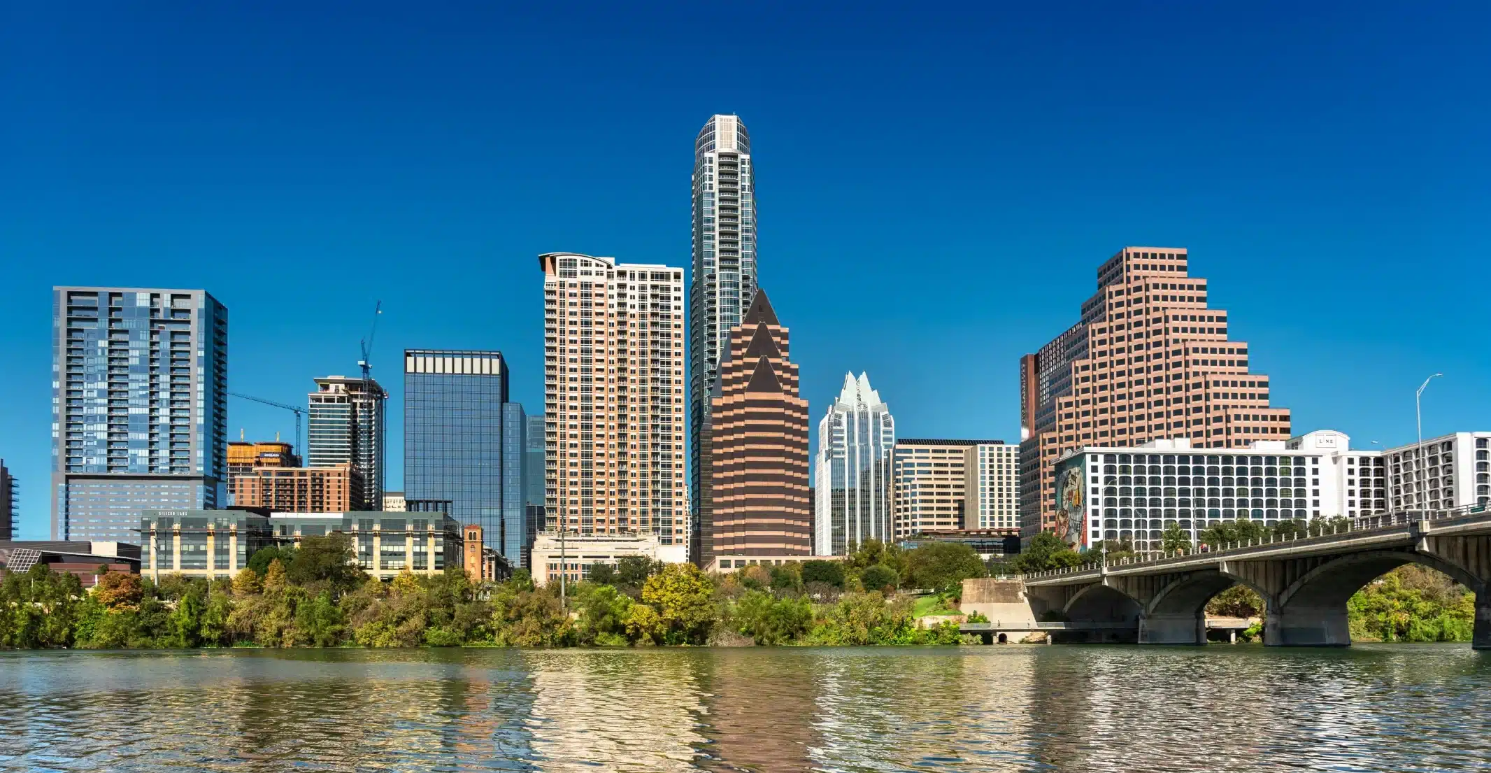 Wide shot of downtown Austin, where Fortitude Advisors HQ is located.