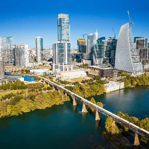 Photo of downtown Austin, where Fortitude Advisors' investment bank HQ is located.