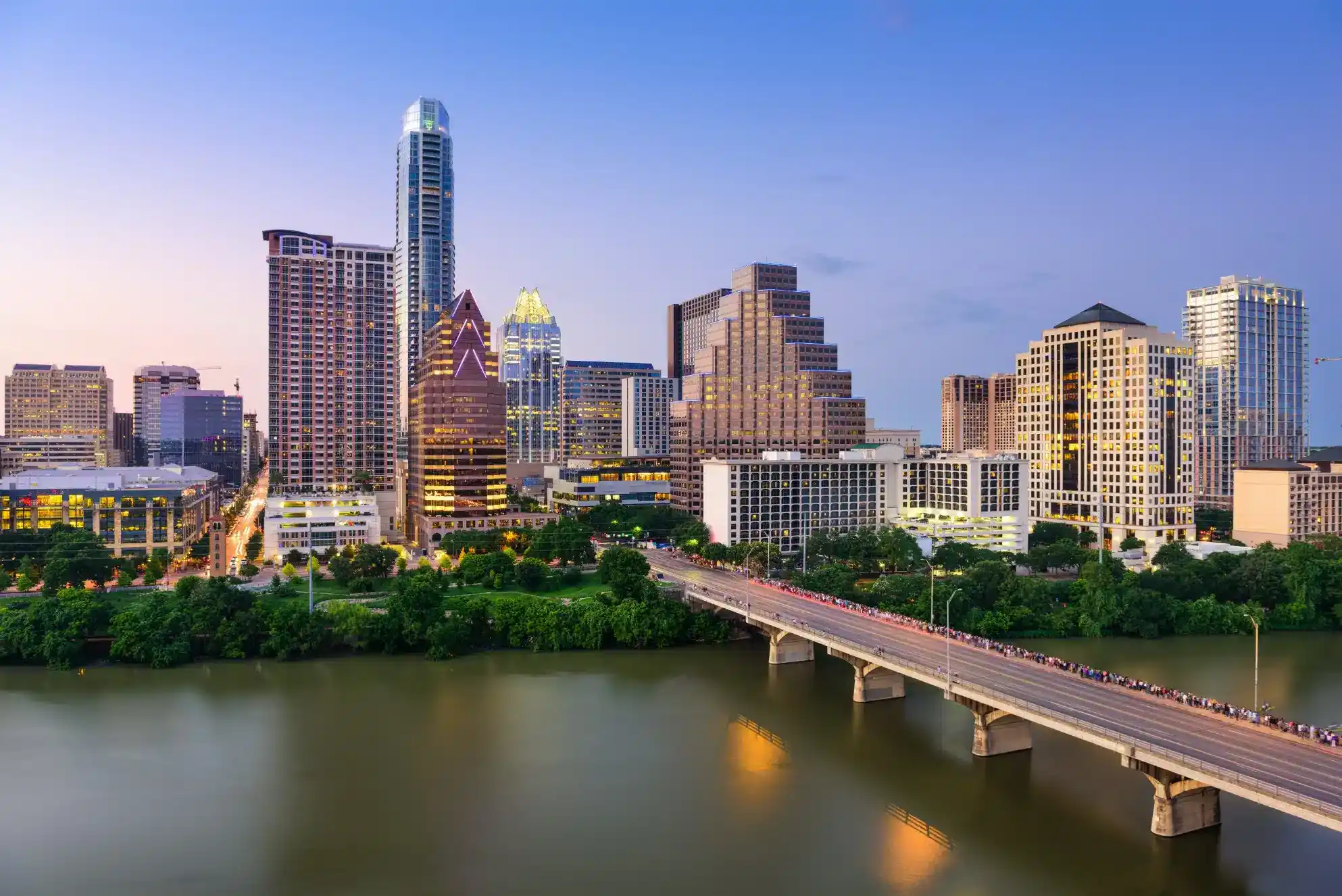 Downtown Austin at dusk – Fortitude Advisors is an investment bank with a location in Austin, TX.